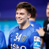 Domen Makuc extends his contract with Celje PL until 2022